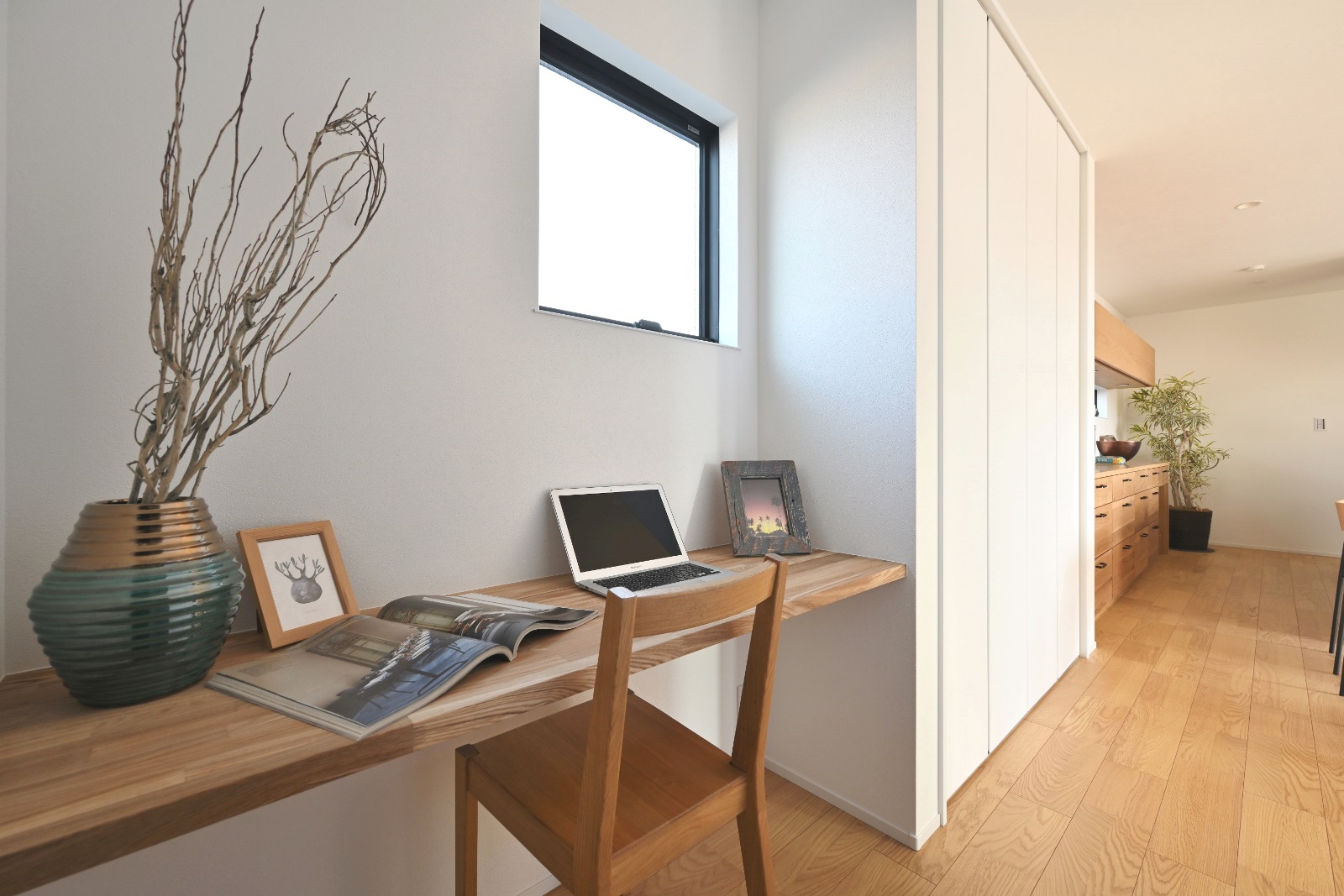 ビルトインガレージのある家